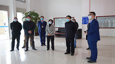 Vice secretary of Jiading District Commission, Mayor of Jiading District, Fangzhou Lu together with his team visited KDL Medical to know about the progress of manufacturing recovery